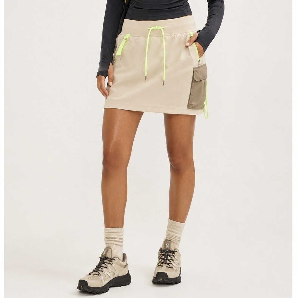Lululemon NWT Cargo Hiking Skirt Women's 4 Beige Utility Trail Outdoor Sporty